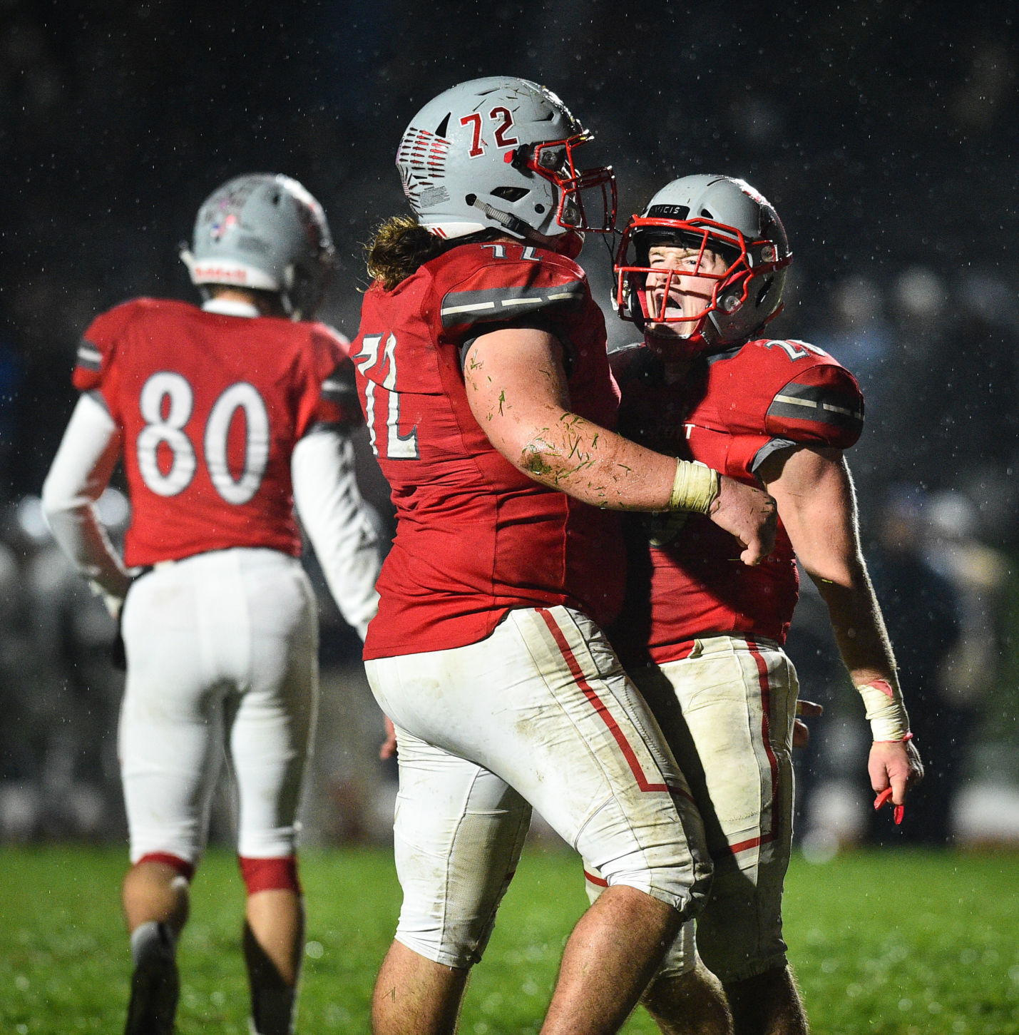 110119-qct-spt-ns-xavier-fball-055a.jpg